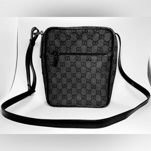 Gucci messenger bag